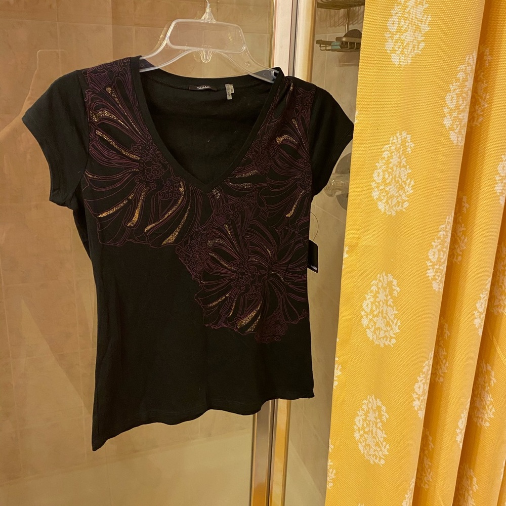 Tahari black blouse size small